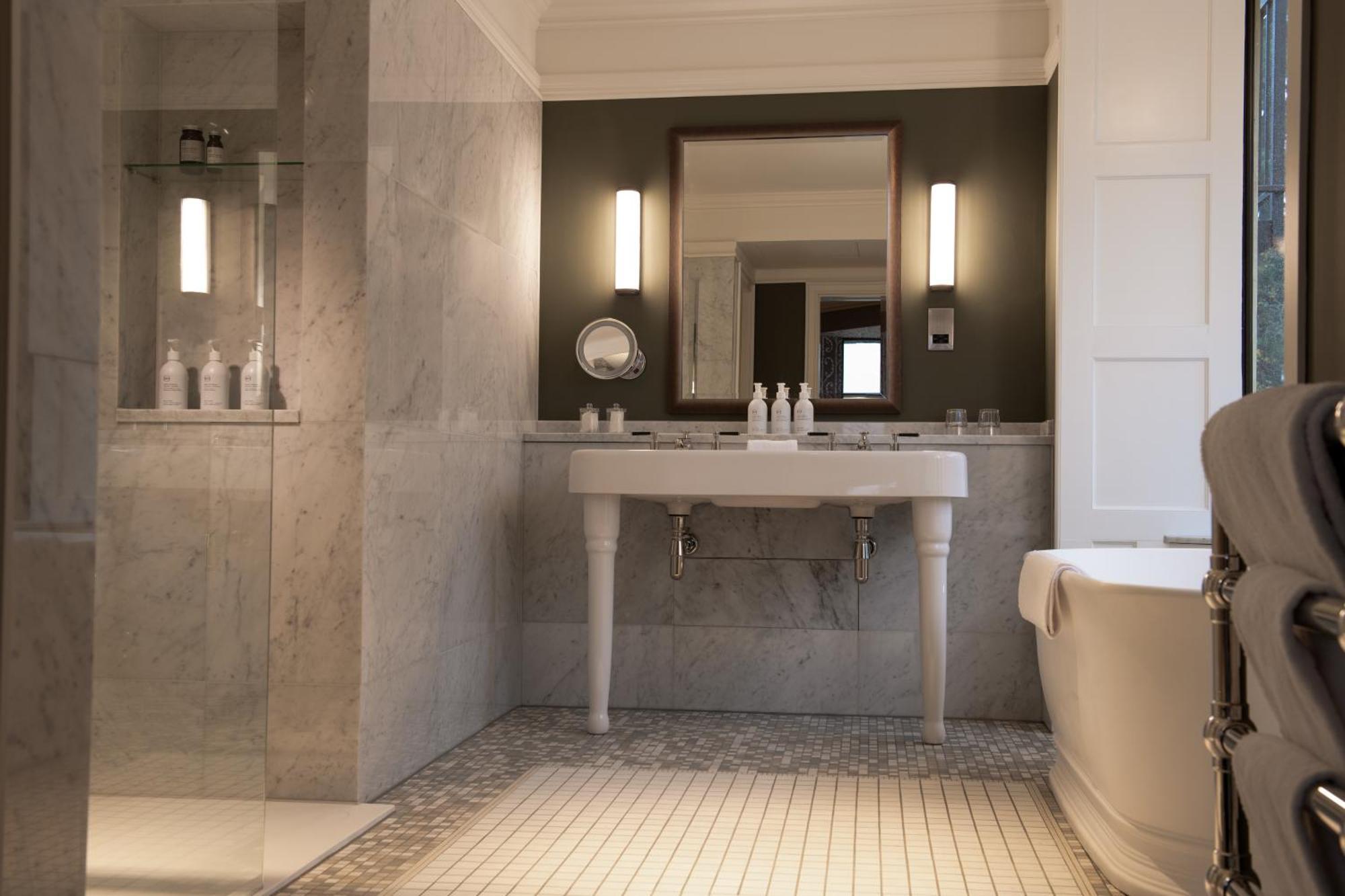 Langdale Chase Hotel Уиндермир Экстерьер фото
