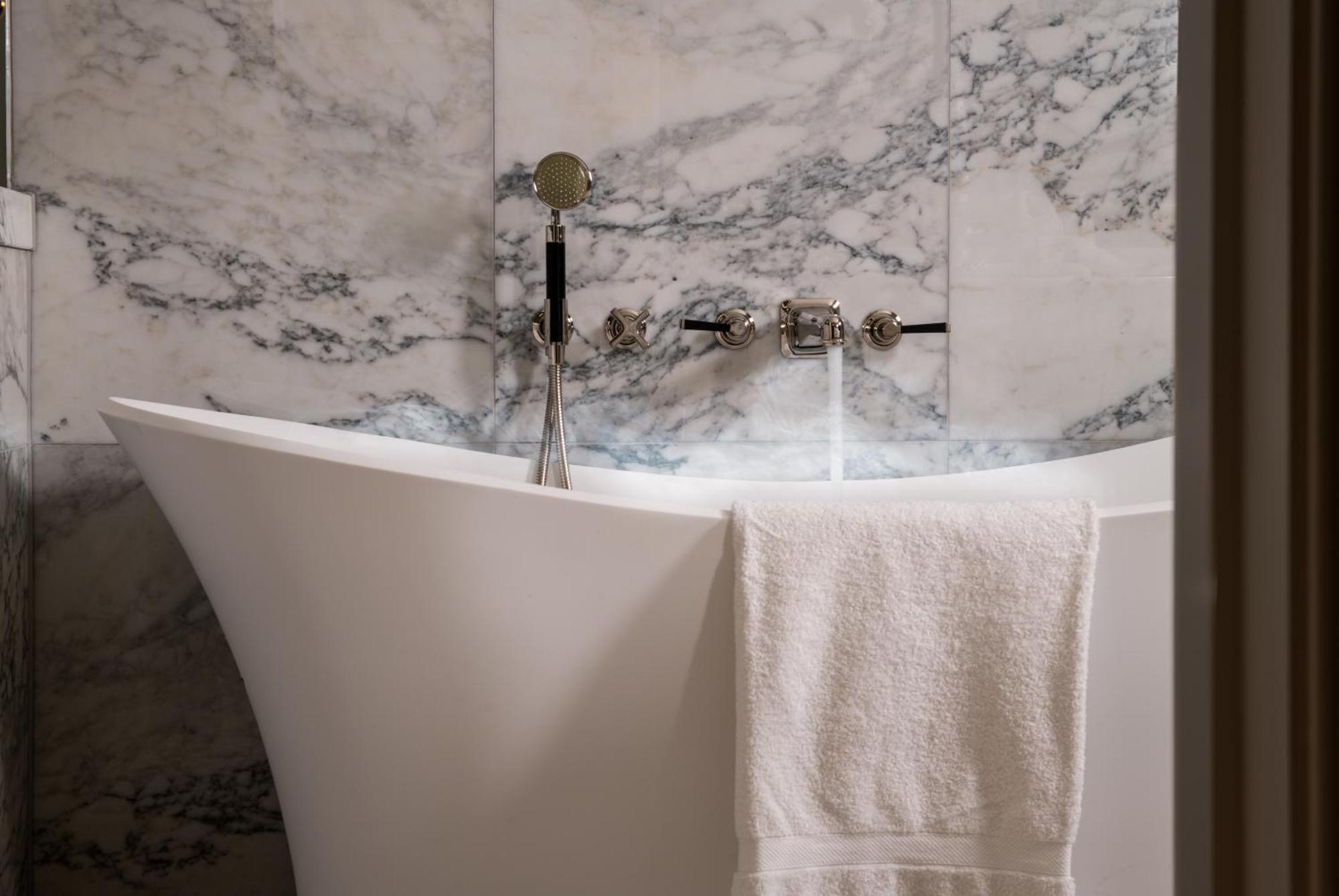 Langdale Chase Hotel Уиндермир Экстерьер фото